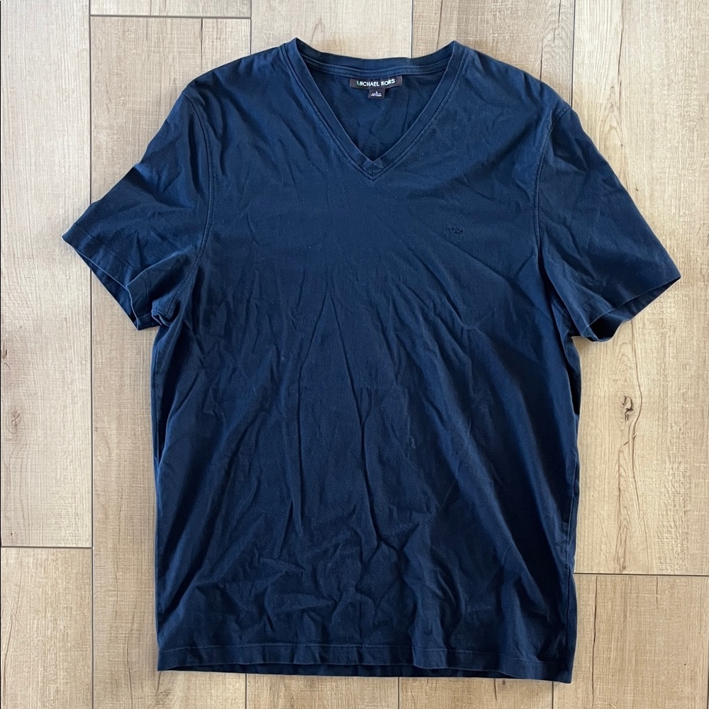 Michael Kors Women’s Navy V-Neck Short Sleeve Tee